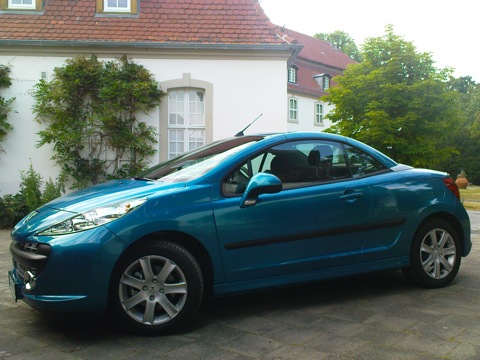 Peugeot 207cc geschlossen