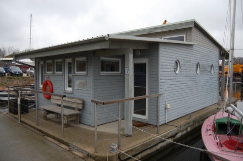 Hausboot für 2 Personen