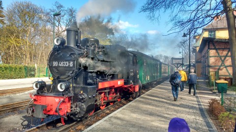 Der Rasende Roland im Bahnhof Göhren