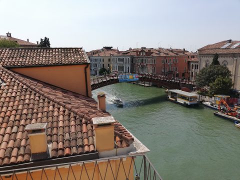 Blick auf die Ponte dell'Accademia